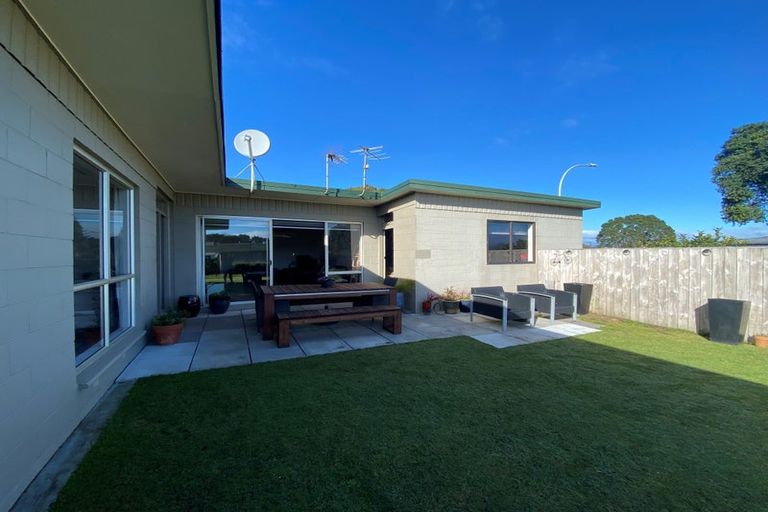 Photo of property in 1 Sarten Street, Waitara, 4320