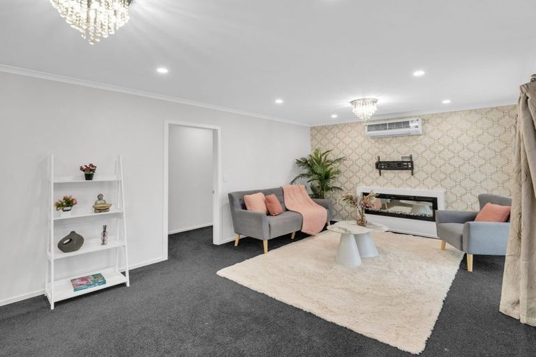 Photo of property in 43 Nicolau Avenue, Rolleston, 7615