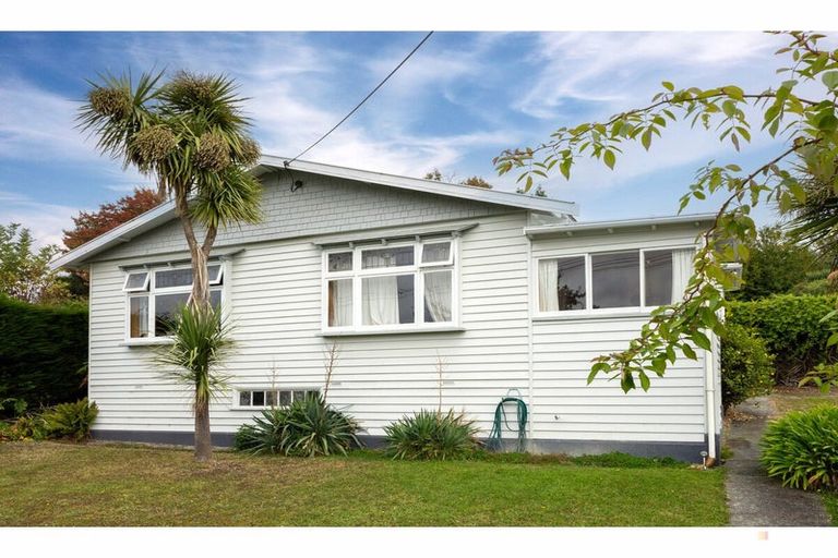 Photo of property in 66 Peel Street, Geraldine, 7930