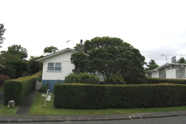 Photo of property in 54 Hellyers Street, Birkdale, Auckland, 0626