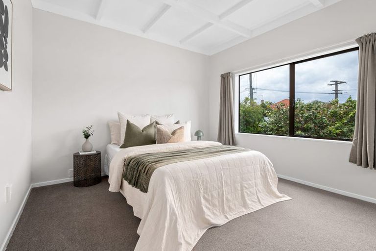 Photo of property in 16 Howden Road, Fairfield, Hamilton, 3214