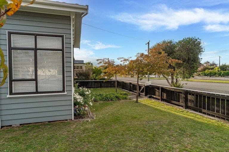 Photo of property in 91 Broadway, Carterton, 5713