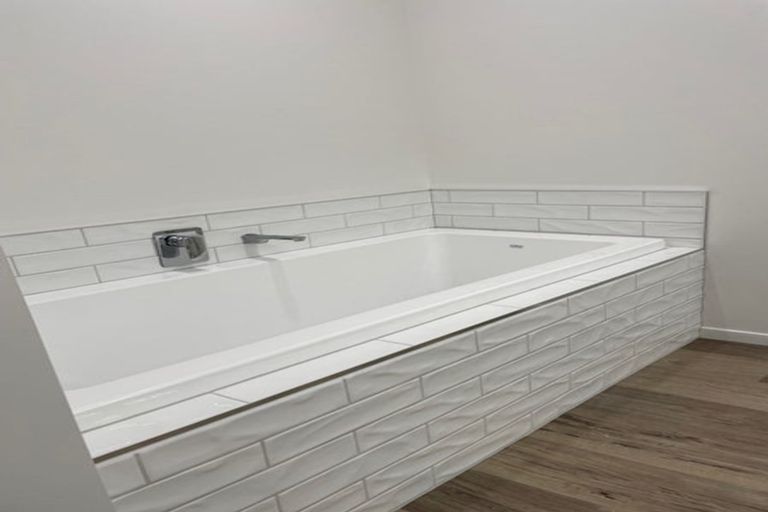 Photo of property in 12 Mahoe Street, Melville, Hamilton, 3206