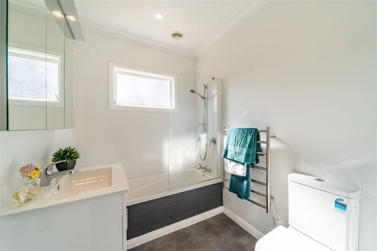 Photo of property in 25c King Street, Ebdentown, Upper Hutt, 5018