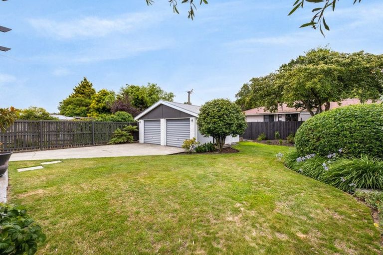 Photo of property in 10 Reynolds Avenue, Bishopdale, Christchurch, 8053