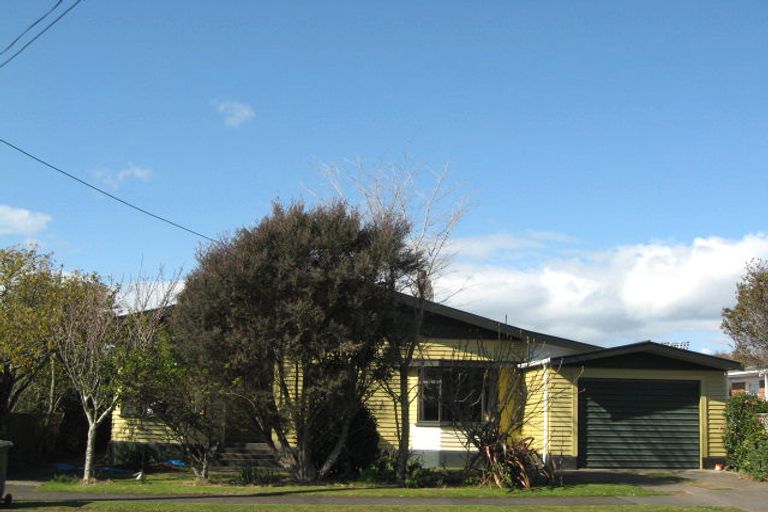 Photo of property in 15 Sanders Avenue, Westown, New Plymouth, 4310