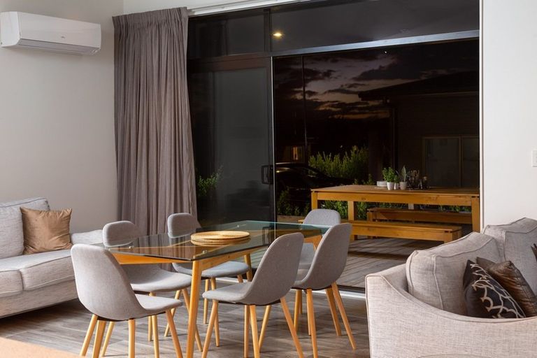 Photo of property in 47 Burgundy Drive, Martinborough, 5711