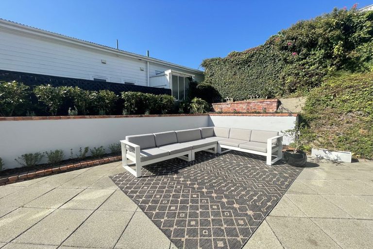 Photo of property in 22 Plunket Street, Kelburn, Wellington, 6012