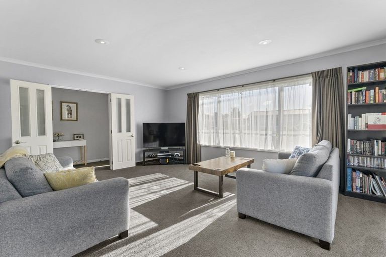 Photo of property in 114a Arawhata Road, Paraparaumu, 5032