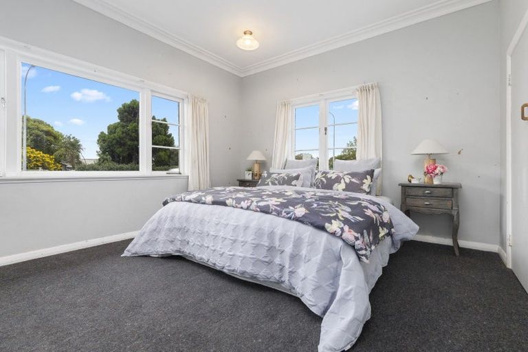 Photo of property in 41 Kitchener Road, Waiuku, 2123