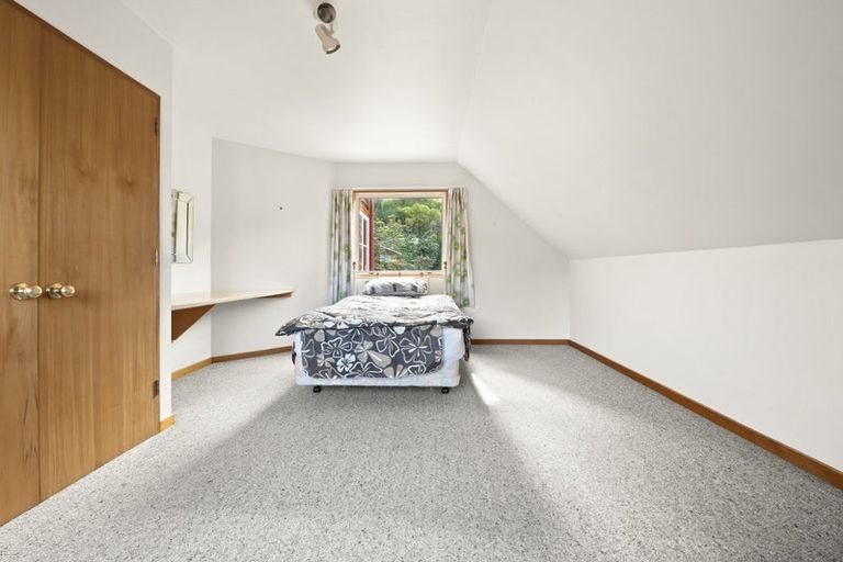 Photo of property in 100 Glenross Street, Glenross, Dunedin, 9011