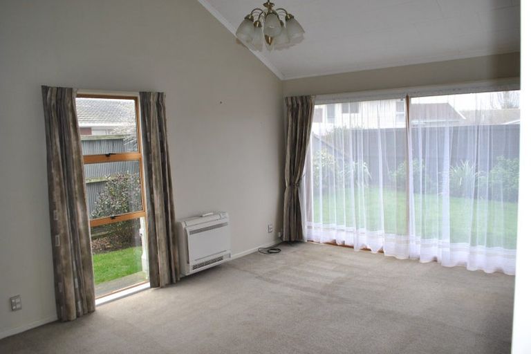 Photo of property in 2/7 Deejay Lane, Spreydon, Christchurch, 8024