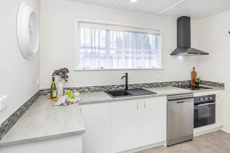 Photo of property in 5 Ngaruawahia Road, Ngaruawahia, 3720