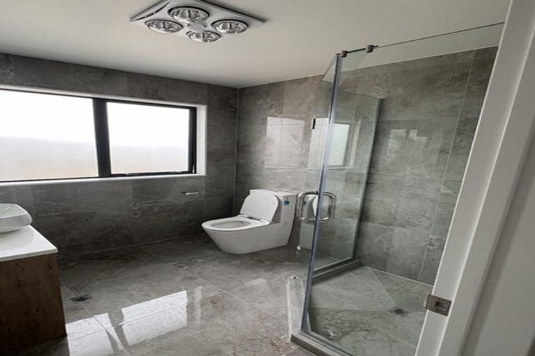 Photo of property in 35a Ksenia Drive, Flat Bush, Auckland, 2019