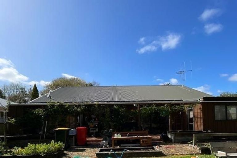 Photo of property in 10 Wi Pere Street, Manakau, Levin, 5573