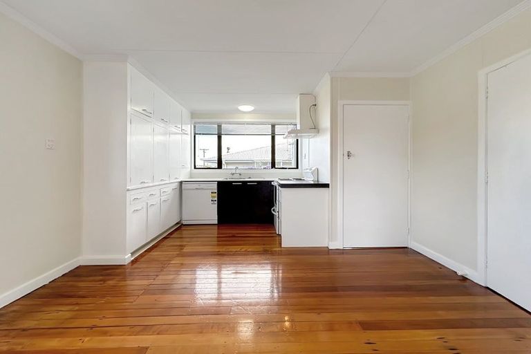 Photo of property in 30 Cargill Street, Waikiwi, Invercargill, 9810