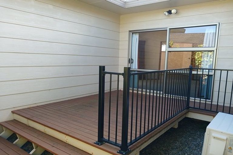 Photo of property in 33 Ihaka Street, Hokowhitu, Palmerston North, 4410