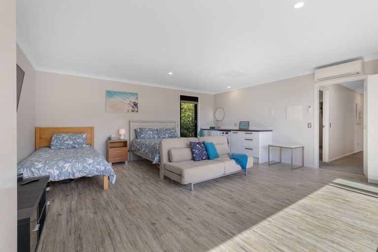 Photo of property in 2 Kahu Close, Kaiteriteri, Motueka, 7197