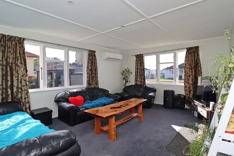 Photo of property in 21 Frome Street, Oamaru North, Oamaru, 9400