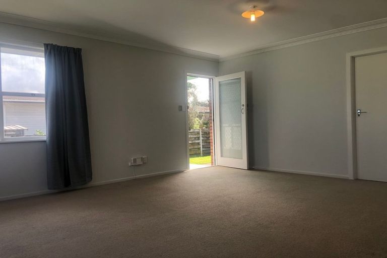 Photo of property in 69b Cardiff Road, Pakuranga, Auckland, 2010