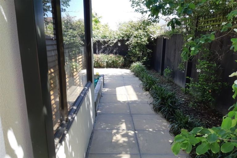 Photo of property in 6/20 Bristol Street, St Albans, Christchurch, 8014