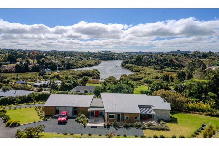 Photo of property in 26d Blacks Road, Kerikeri, 0230