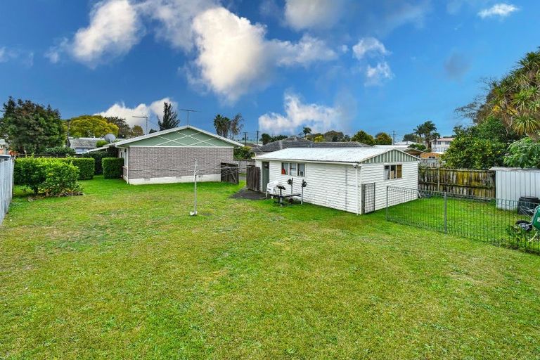 Photo of property in 8 Oregon Place, Papakura, 2110