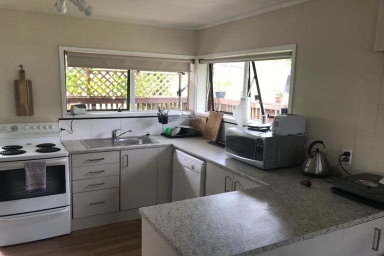 Photo of property in 1/85 Stredwick Drive, Torbay, Auckland, 0630