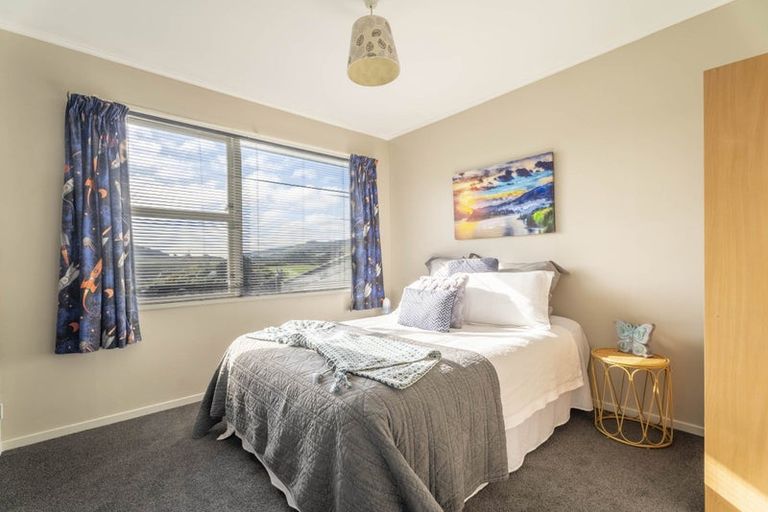 Photo of property in 9 Dormar Place, Churton Park, Wellington, 6037