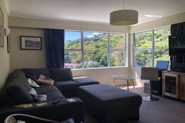 Photo of property in 1/132 Curtis Street, Northland, Wellington, 6012