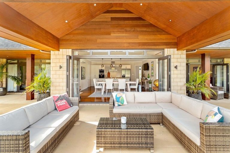 Photo of property in 20 Matatea Road, Waimauku, 0881