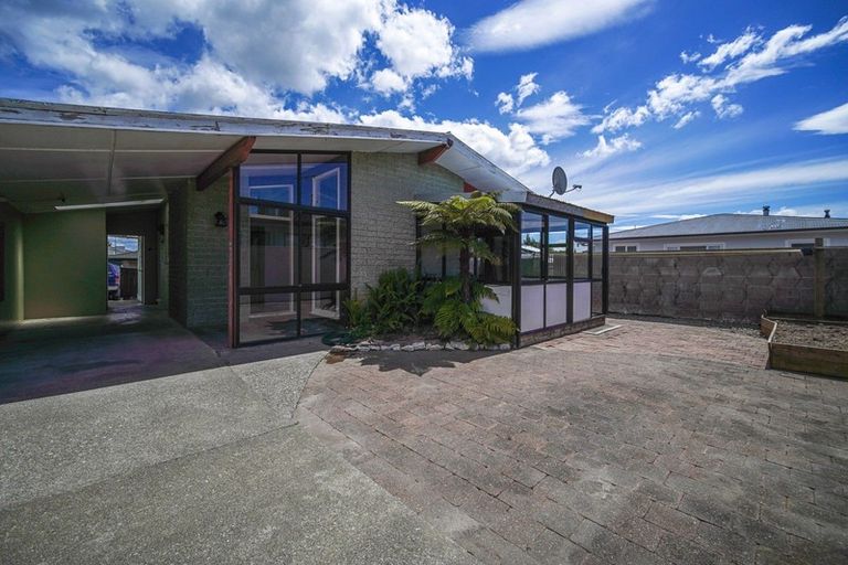 Photo of property in 2/52 Songer Street, Stoke, Nelson, 7011