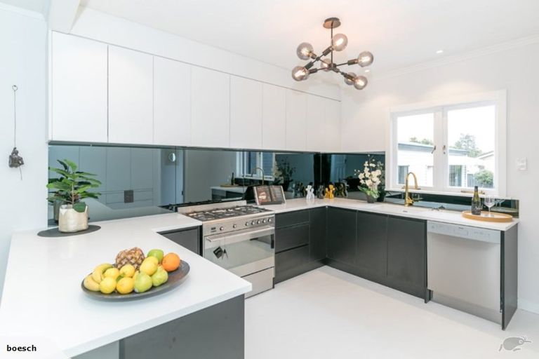 Photo of property in 20 Bond Street, Hamilton East, Hamilton, 3216