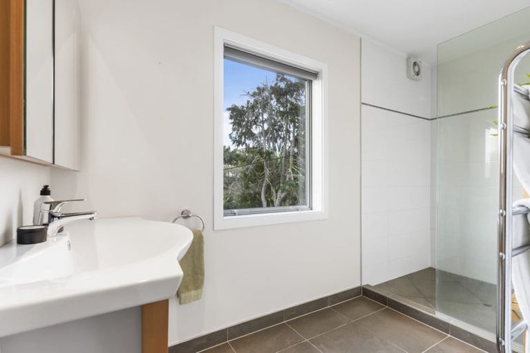 Photo of property in 3/22 Church Street, Northcote Point, Auckland, 0627