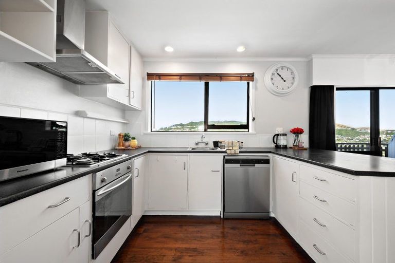 Photo of property in 10a Ceres Crescent, Johnsonville, Wellington, 6037