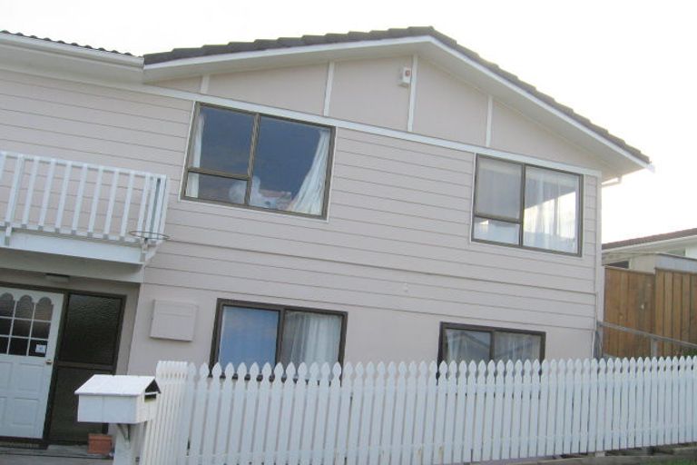 Photo of property in 4 Teme Way, Island Bay, Wellington, 6023
