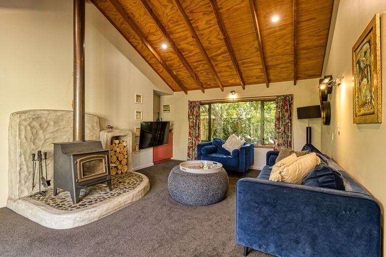 Photo of property in 2 Ritchie Place, Havelock North, 4130