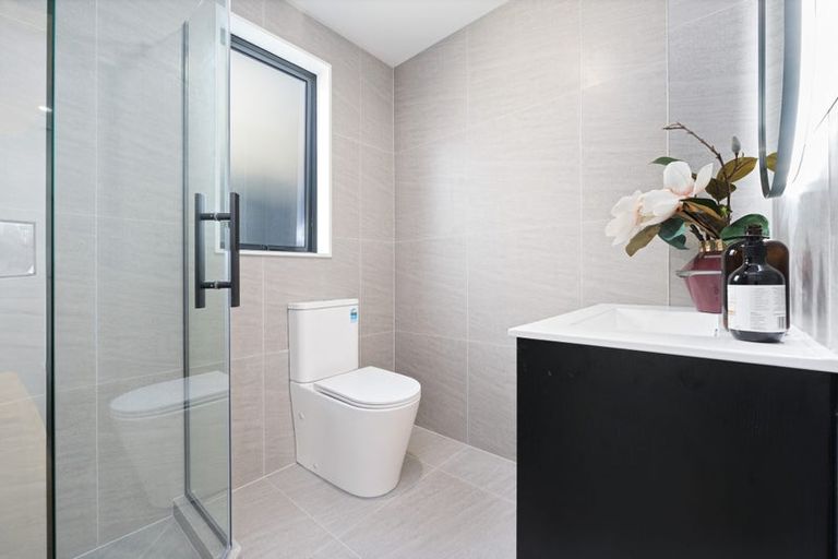 Photo of property in 25 Mason Street, Wanaka, 9305