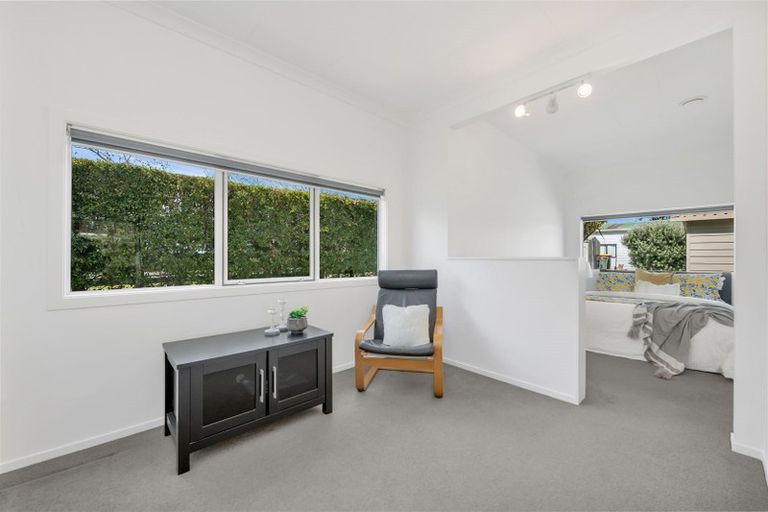 Photo of property in 65 Sandstone Road, Whitford, Manurewa, 2576