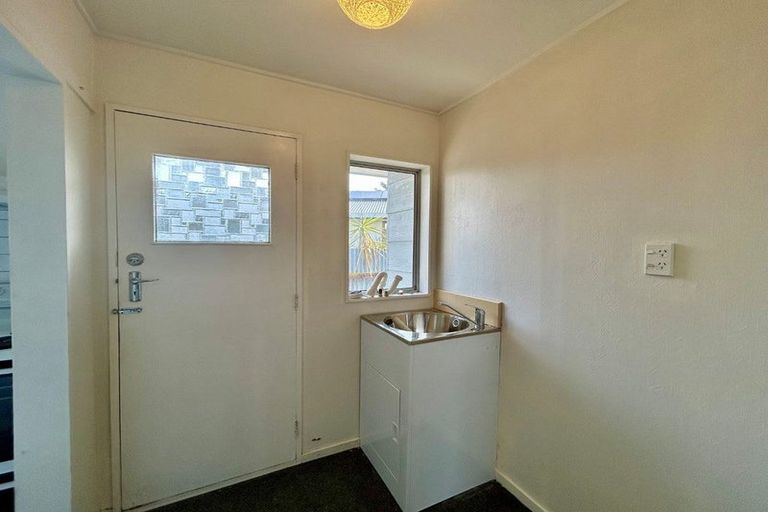 Photo of property in 94 Tait Drive, Greenmeadows, Napier, 4112