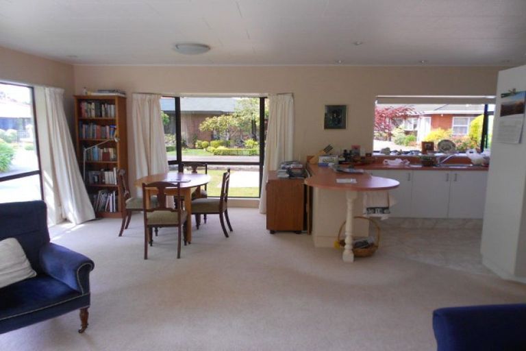 Photo of property in 7 Scandia Court, Hokowhitu, Palmerston North, 4410