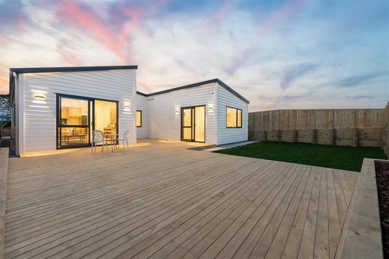 Photo of property in 69 Ta Moko Drive, Gulf Harbour, 0930