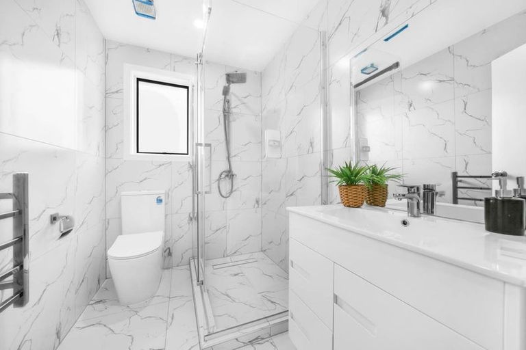 Photo of property in 148 Solar Road, Glen Eden, Auckland, 0602