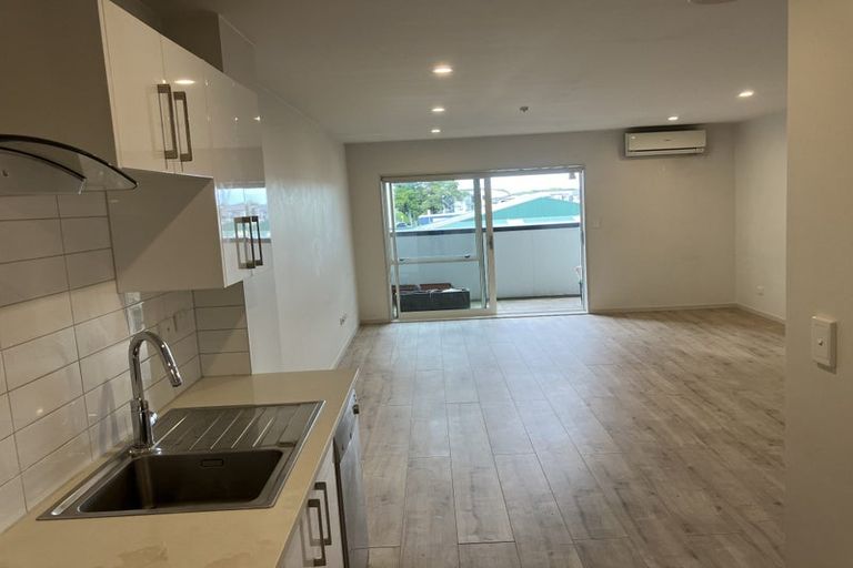 Photo of property in 4/231 Great South Road, Papakura, 2110