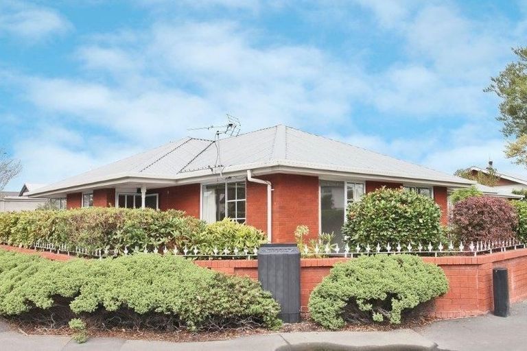Photo of property in 1/57 Picton Avenue, Riccarton, Christchurch, 8011