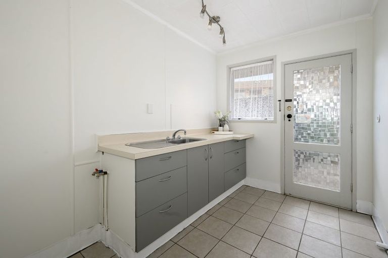 Photo of property in 199 Otumoetai Road, Brookfield, Tauranga, 3110