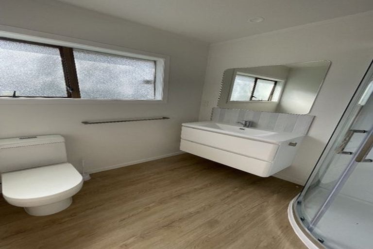 Photo of property in 3/35 Trentham Road, Papakura, 2110