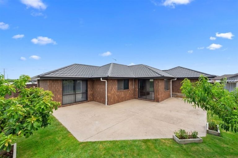 Photo of property in 12 Briar Rose Court, Huntington, Hamilton, 3210