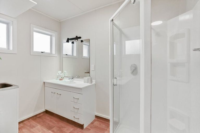 Photo of property in 1 Hood Street, New Brighton, Christchurch, 8061