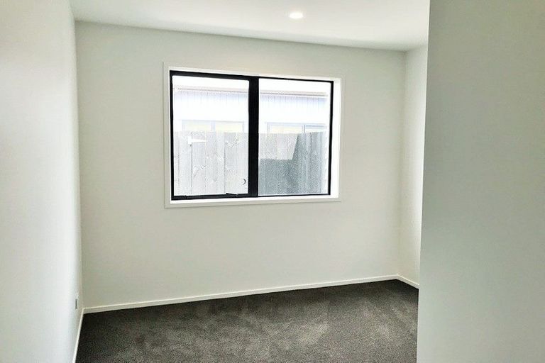 Photo of property in 61 Clarks Beach Road, Clarks Beach, 2122